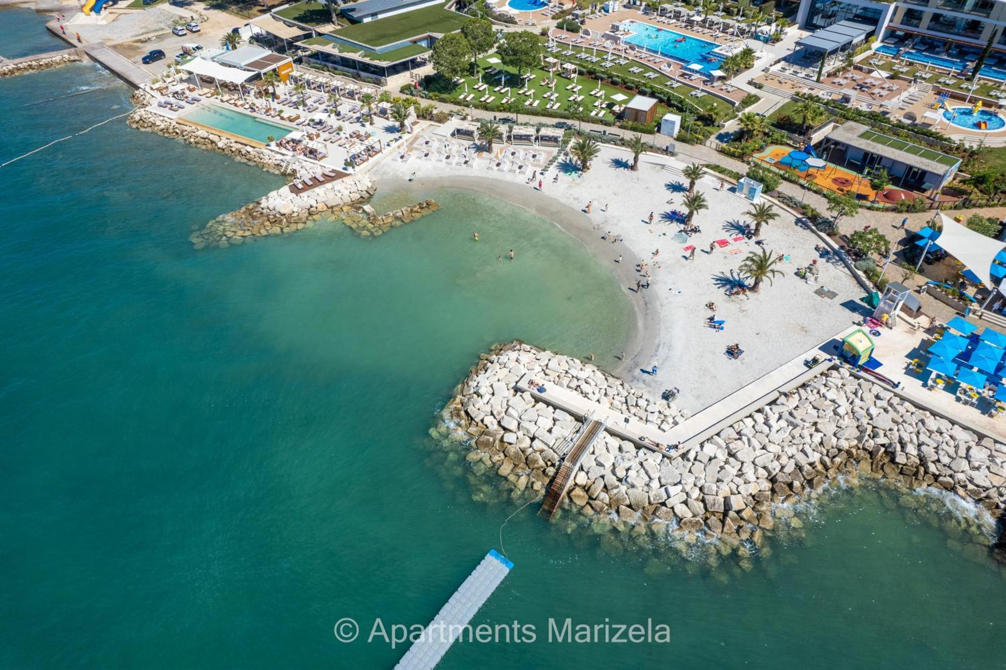 Apartments Marizela Poreč Eksteriør bilde