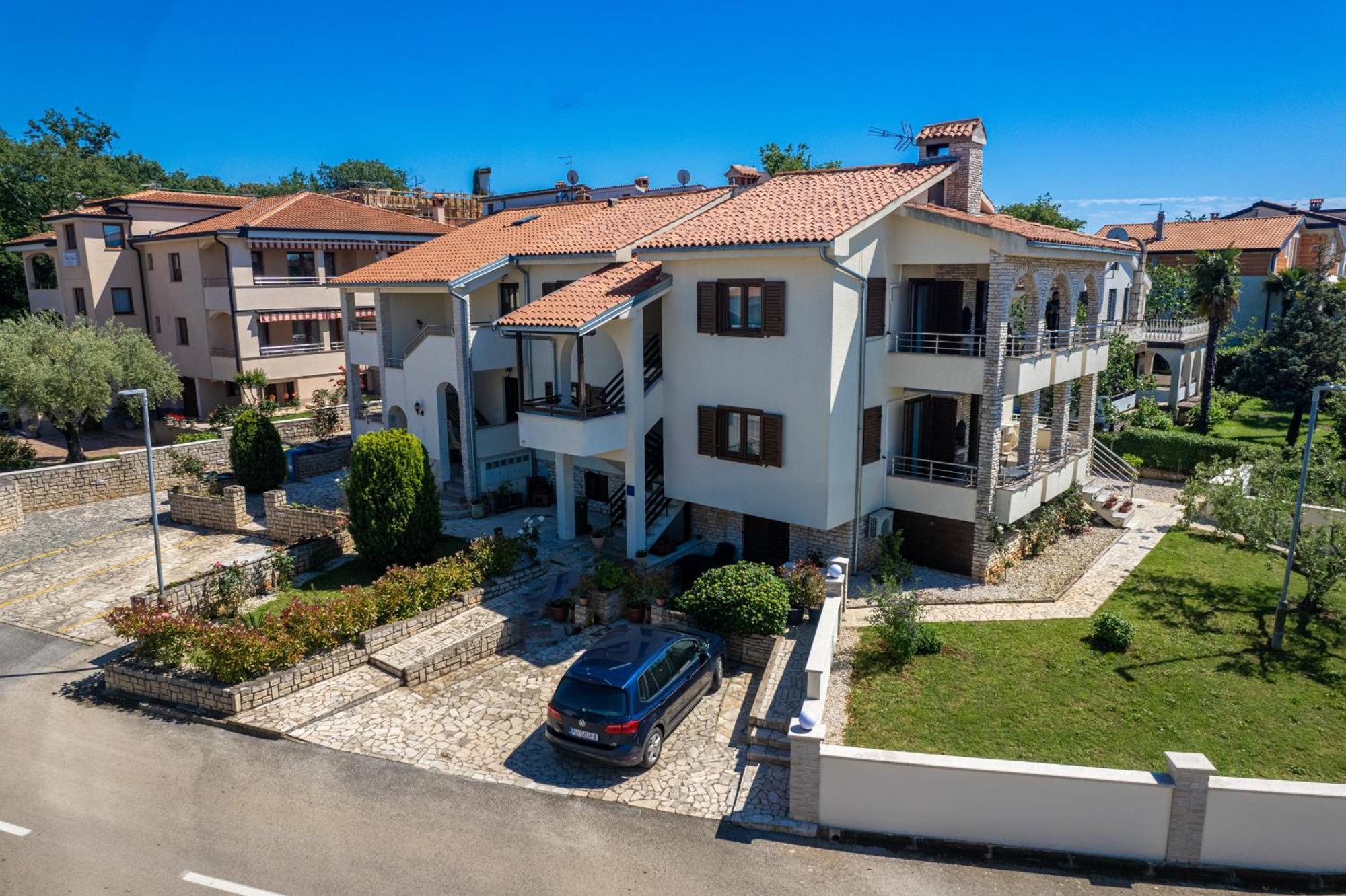 Apartments Marizela Poreč Eksteriør bilde