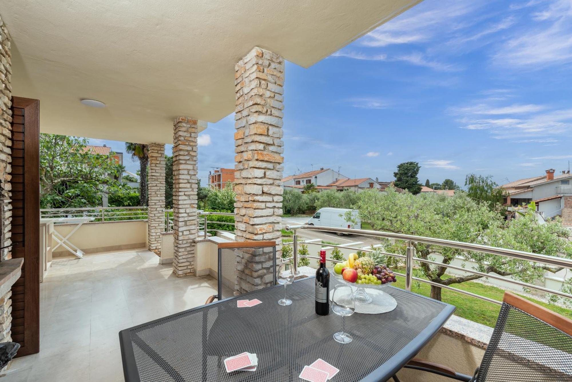 Apartments Marizela Poreč Eksteriør bilde