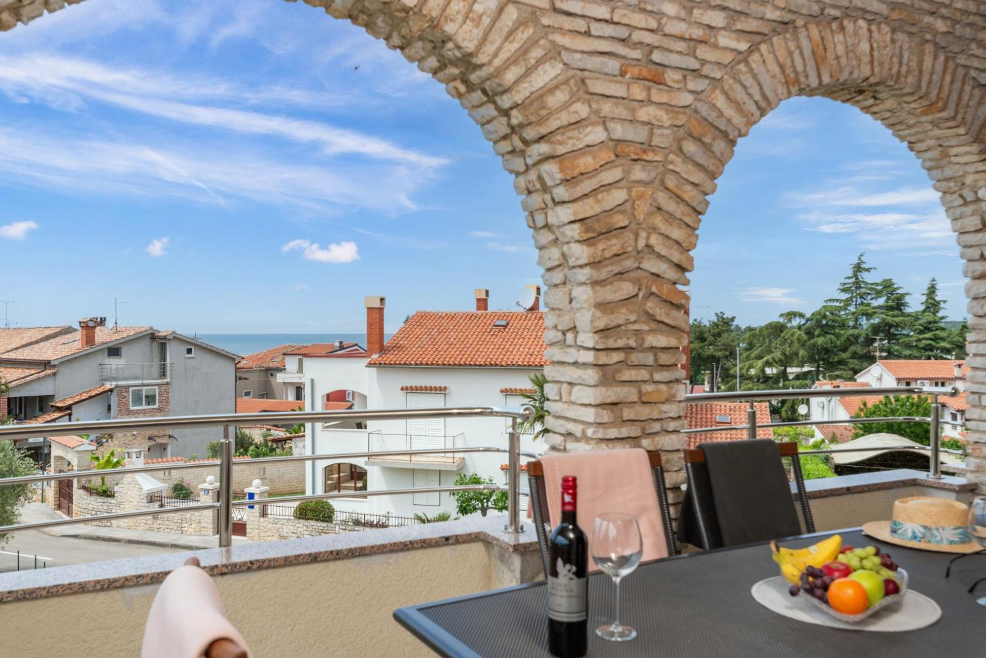 Apartments Marizela Poreč Eksteriør bilde